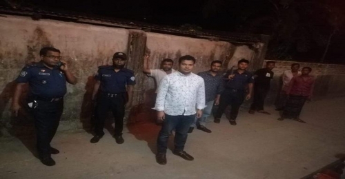 মিরসরাইয়ে বিদ্যুৎ অপচয়ের অপরাধে চারজনকে জরিমানা